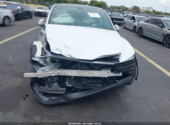 7SAYGDED1TA580057 2026 TESLA MODEL Y White Դիմացի տեսք