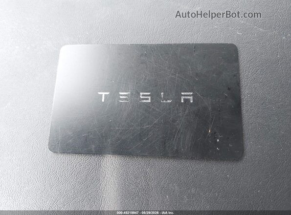 7SAYGDED2RF005140 2024 TESLA MODEL Y Blue Вид панелі приладів