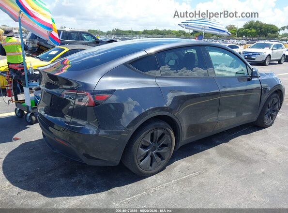 7SAYGDED2SF263289 2025 TESLA MODEL Y Gray 