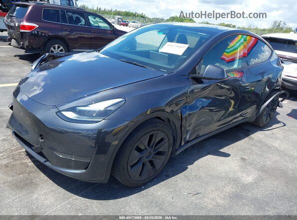 7SAYGDED2SF263289 2025 TESLA MODEL Y Gray 