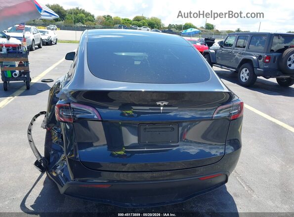 7SAYGDED2SF263289 2025 TESLA MODEL Y Gray 