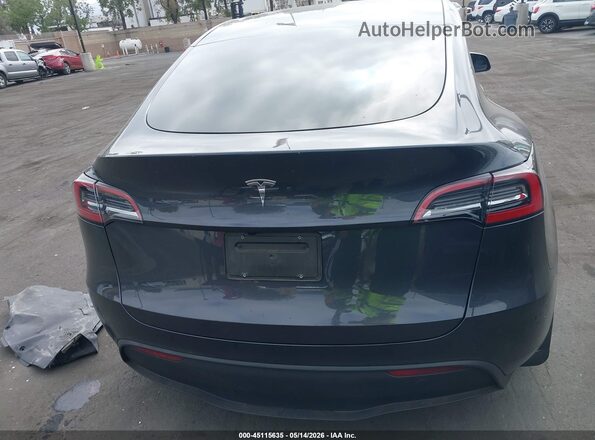 7SAYGDED2SF279122 2025 TESLA MODEL Y Gray 