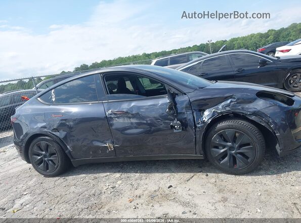 7SAYGDED3RA303984 2024 TESLA MODEL Y Серый Вид задней части салона