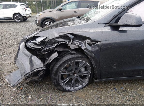 7SAYGDED3RF154432 2024 TESLA MODEL Y Gray 