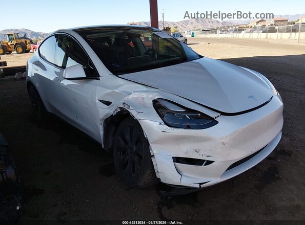7SAYGDED3RF163938 2024 TESLA MODEL Y White Вид спереду