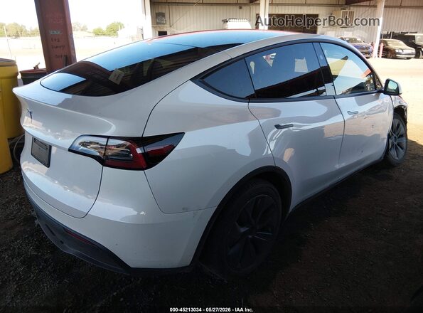 7SAYGDED3RF163938 2024 TESLA MODEL Y White Задня права чверть