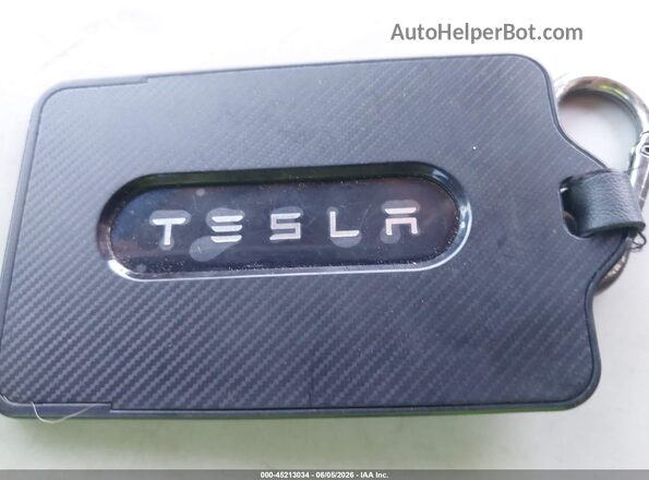 7SAYGDED3RF163938 2024 TESLA MODEL Y White Вид ззаду