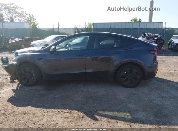7SAYGDED3RF199483 2024 TESLA MODEL Y Gray 