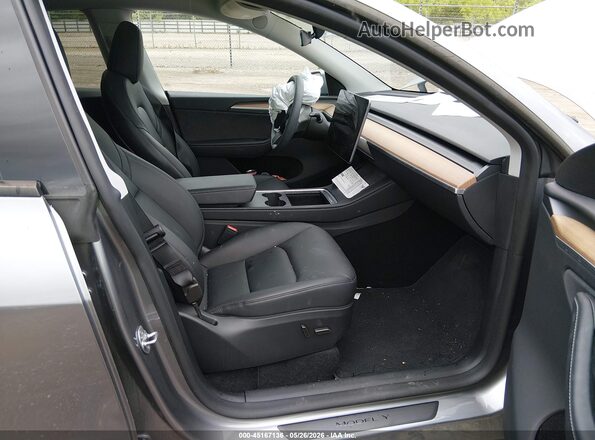 7SAYGDED3SA374009 2025 TESLA MODEL Y Серый 
