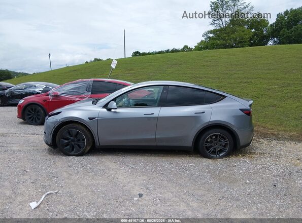 7SAYGDED3SA374009 2025 TESLA MODEL Y Серый 