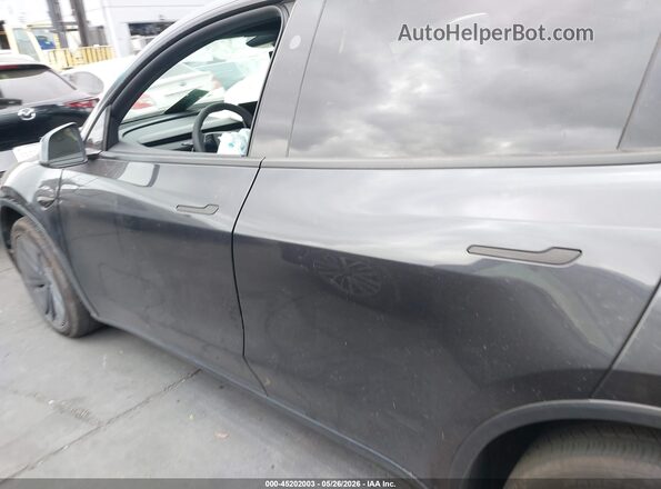 7SAYGDED3TF614325 2026 TESLA MODEL Y Gray 