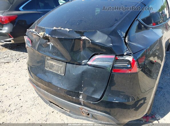 7SAYGDED4SA377551 2025 TESLA MODEL Y Gray Vista frontal