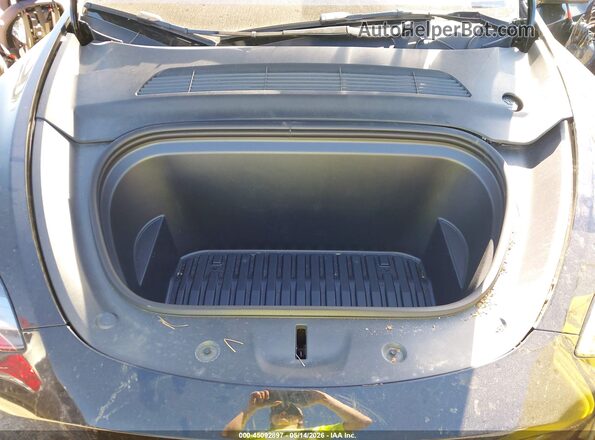7SAYGDED4SA377551 2025 TESLA MODEL Y Gray Vista trasera