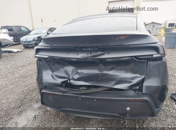 7SAYGDED4TA415135 2026 TESLA MODEL Y Gray Widok z przodu