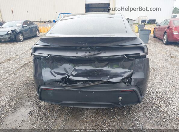 7SAYGDED4TA415135 2026 TESLA MODEL Y Gray 