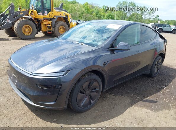 7SAYGDED4TA472824 2026 TESLA MODEL Y Серый Передняя левая четверть