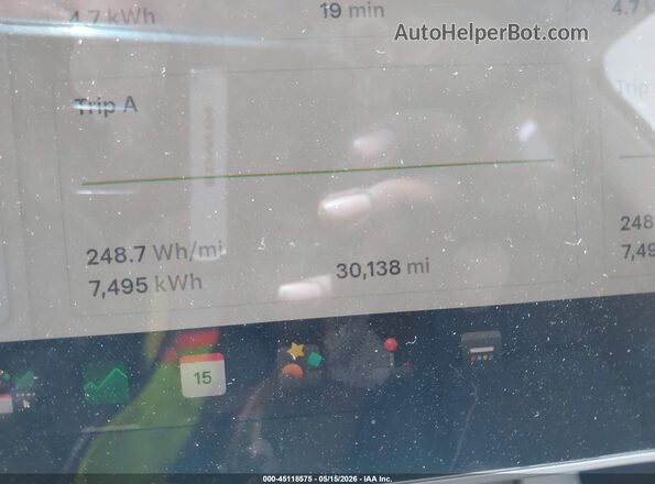 7SAYGDED5SA347359 2025 TESLA MODEL Y Gray 360 interior view