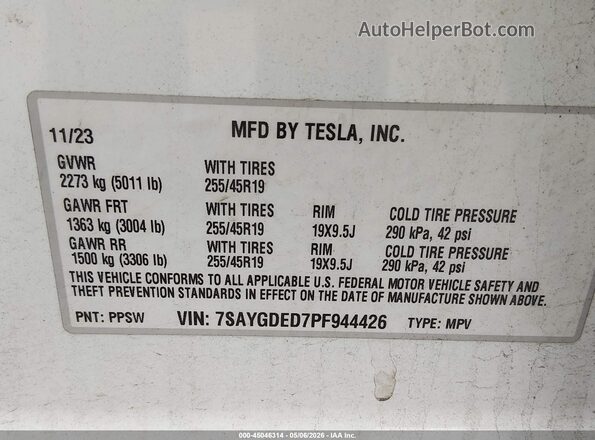 7SAYGDED7PF944426 2023 TESLA MODEL Y White Engine compartment view