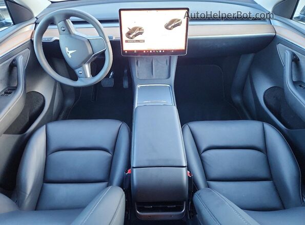 7SAYGDED7SF317721 2025 TESLA MODEL Серый Вид панели приборов