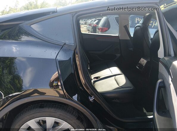 7SAYGDED7TA499158 2026 TESLA MODEL Y Черный Вид наклейки с VIN-кодом