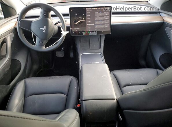 7SAYGDED8SF255309 2025 TESLA MODEL Серый Вид панели приборов
