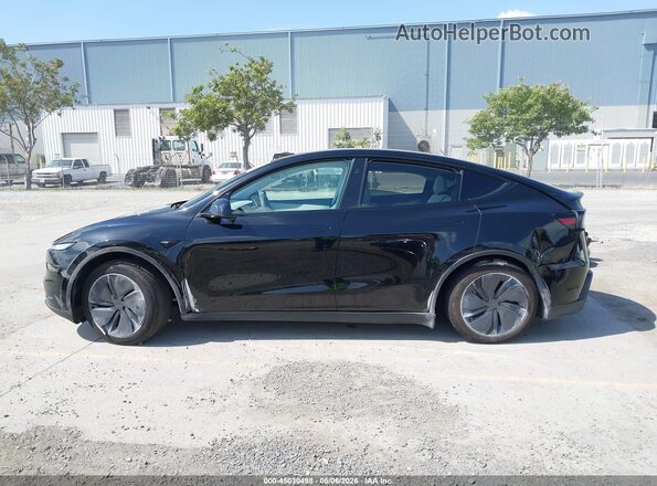 7SAYGDED8TF450795 2026 TESLA MODEL Y Black Սալոնի 360 աստիճան տեսք