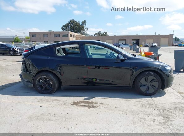 7SAYGDED8TF450795 2026 TESLA MODEL Y Black Սալոնի հետևի տեսք