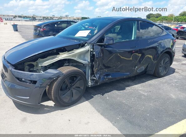 7SAYGDED9TF526704 2026 TESLA MODEL Y Gray Передня ліва чверть