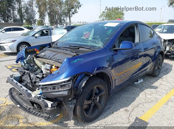 7SAYGDED9TF550890 2026 TESLA MODEL Y Синий Передняя левая четверть