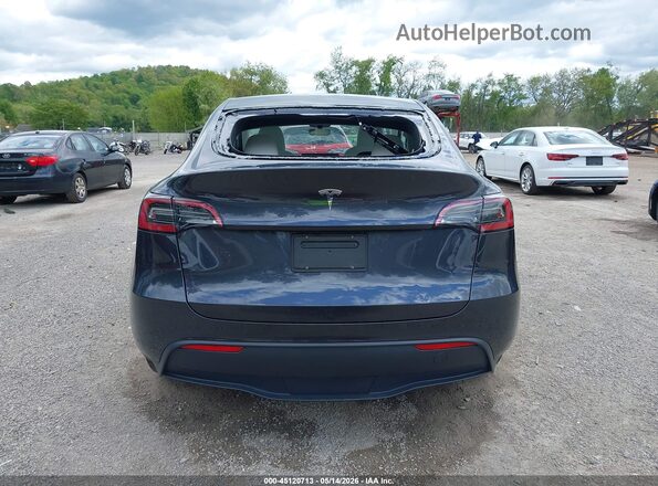 7SAYGDEDXRF185628 2024 TESLA MODEL Y Серый 