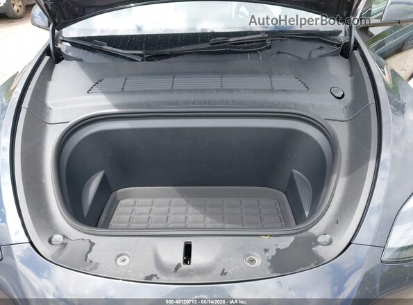 7SAYGDEDXRF185628 2024 TESLA MODEL Y Серый 