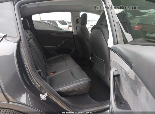 7SAYGDEDXTA494522 2026 TESLA MODEL Y Gray Widok naklejki z numerem VIN