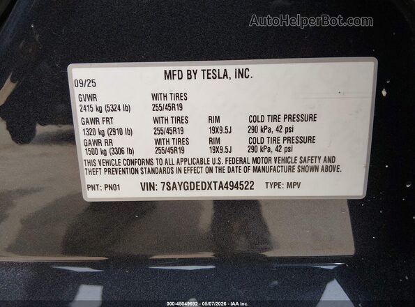 7SAYGDEDXTA494522 2026 TESLA MODEL Y Gray Widok komory silnika