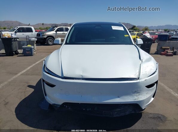 7SAYGDEDXTF409973 2026 TESLA MODEL Y White Dashboard view