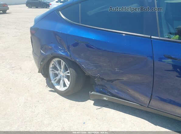 7SAYGDEE0NF505767 2022 TESLA MODEL Y Синий Вид спереди