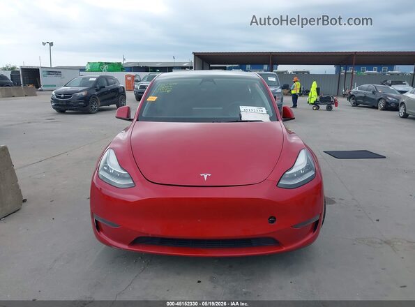 7SAYGDEE1NA019885 2022 TESLA MODEL Y Red Առջևի վահանակի տեսք