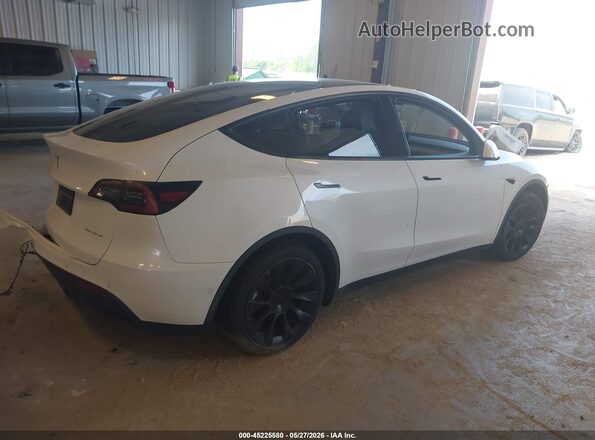 7SAYGDEE1NF317761 2022 TESLA MODEL Y White უკანა მარჯვენა