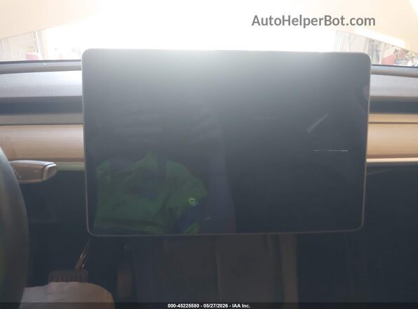7SAYGDEE1NF317761 2022 TESLA MODEL Y White უკანა სალონის ხედი
