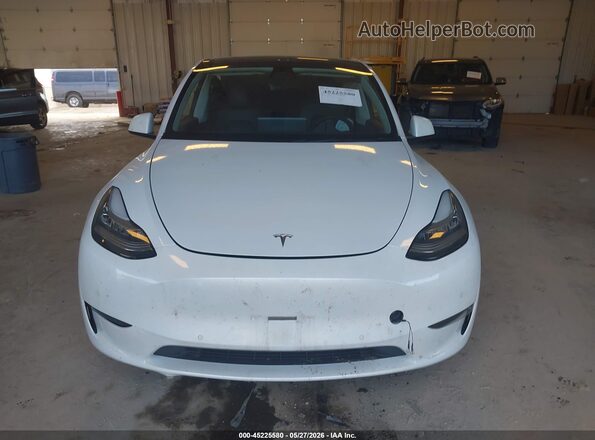 7SAYGDEE1NF317761 2022 TESLA MODEL Y White უკანა ხედი