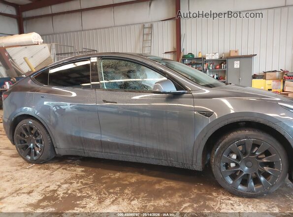 7SAYGDEE1PA027682 2023 TESLA MODEL Y Серый 