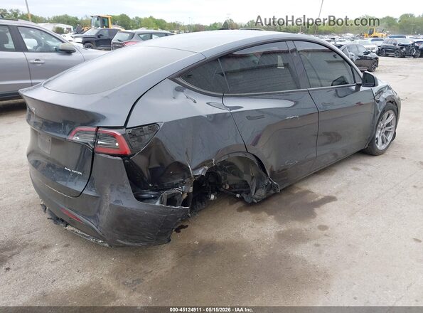 7SAYGDEE1RA228968 2024 TESLA MODEL Y Серый Задняя правая четверть