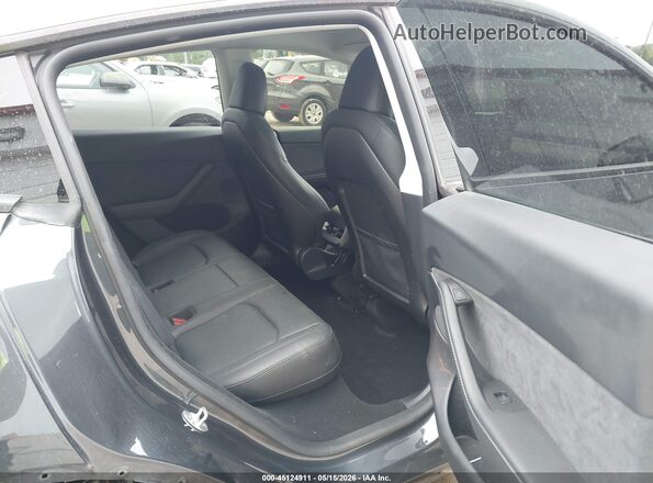 7SAYGDEE1RA228968 2024 TESLA MODEL Y Серый Вид наклейки с VIN-кодом