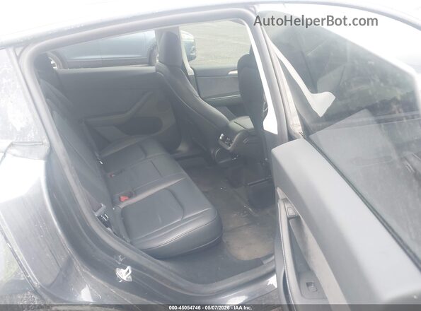 7SAYGDEE1RA264563 2024 TESLA MODEL Y Black 