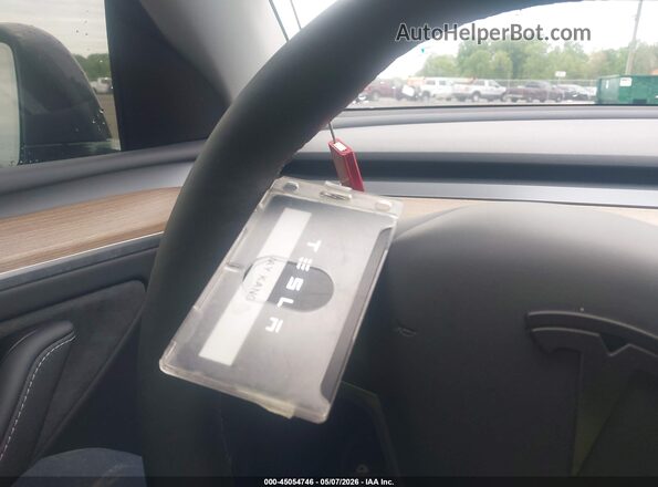 7SAYGDEE1RA264563 2024 TESLA MODEL Y Black 