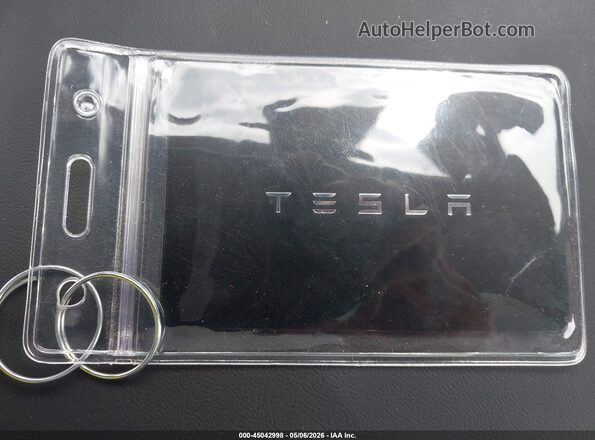 7SAYGDEE1TA611557 2026 TESLA MODEL Y Gray Dashboard view