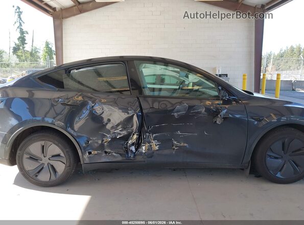 7SAYGDEE1TF563111 2026 TESLA MODEL Y Gray Front view
