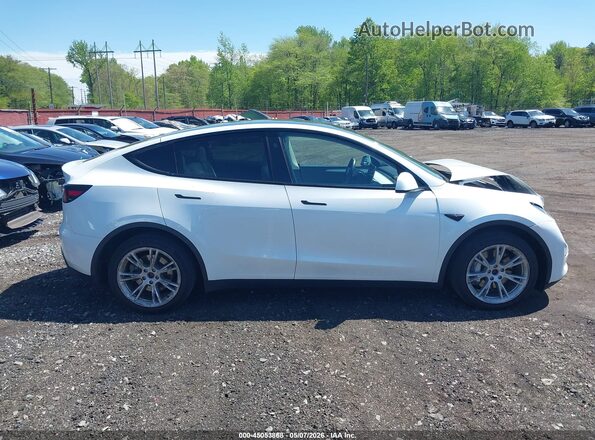 7SAYGDEE2PA141772 2023 TESLA MODEL Y White 