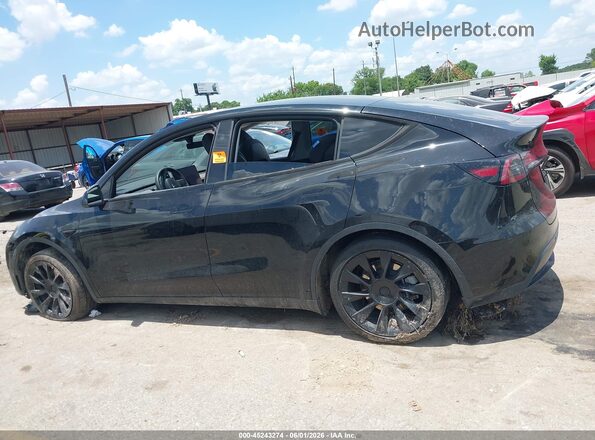 7SAYGDEE2PA186100 2023 TESLA MODEL Y Черный Вид щитка приборов