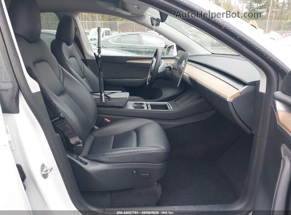 7SAYGDEE2PF796744 2023 TESLA MODEL Y White Вид салону спереду