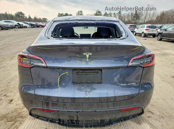 7SAYGDEE2PF863309 2023 TESLA MODEL Gray Vista trasera